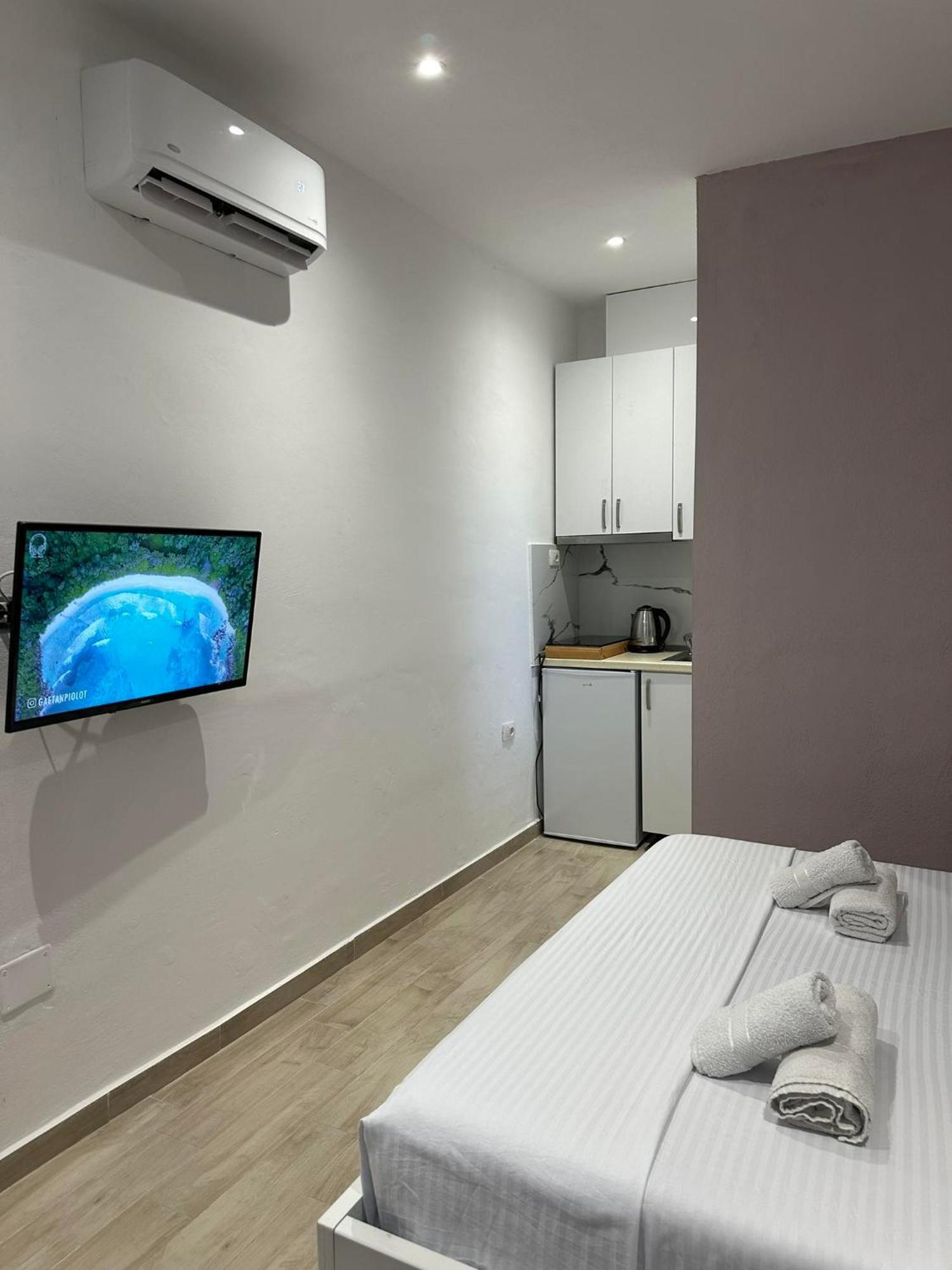Elite Inn Vlore Exterior photo