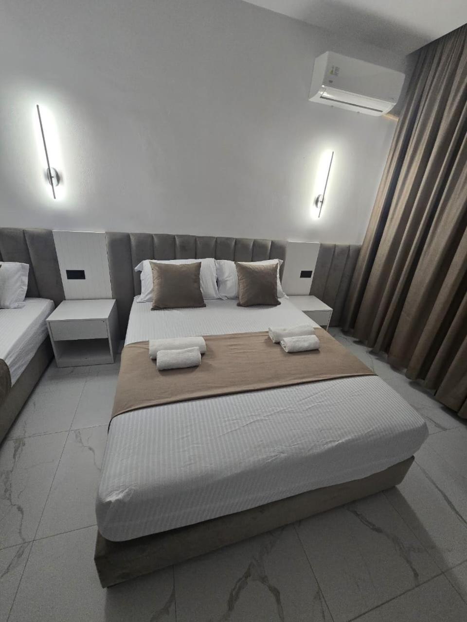 Elite Inn Vlore Exterior photo