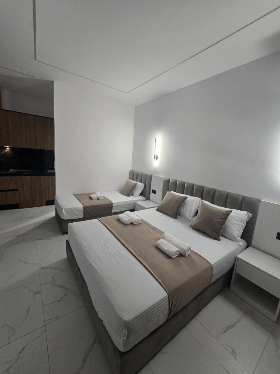 Elite Inn Vlore Exterior photo