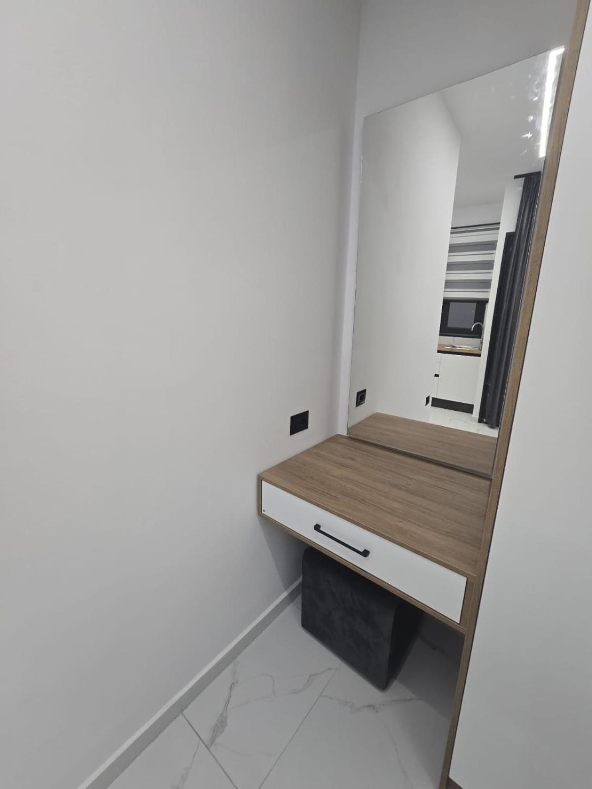 Elite Inn Vlore Exterior photo